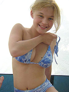 Christine YoungPictures